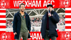 Wrexham menikmati kebangkitan di kepemimpinan Rob dan Ryan